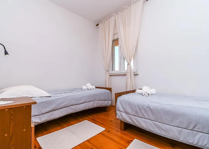 Apartamento Neda Trogir