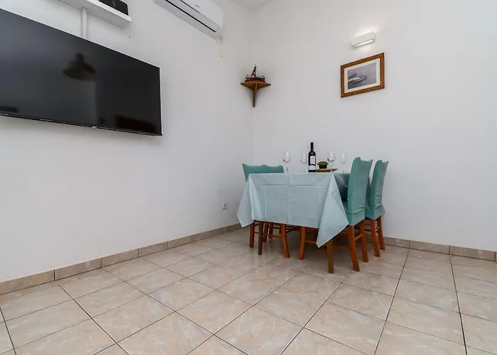Neda Apartamento Trogir